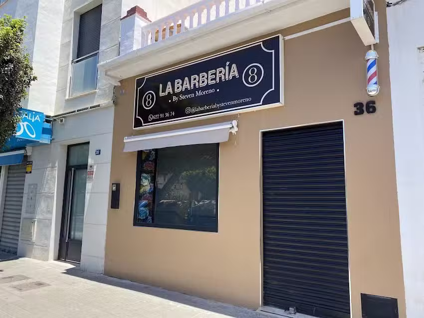 La Barber&iacute;a by Steven Moreno