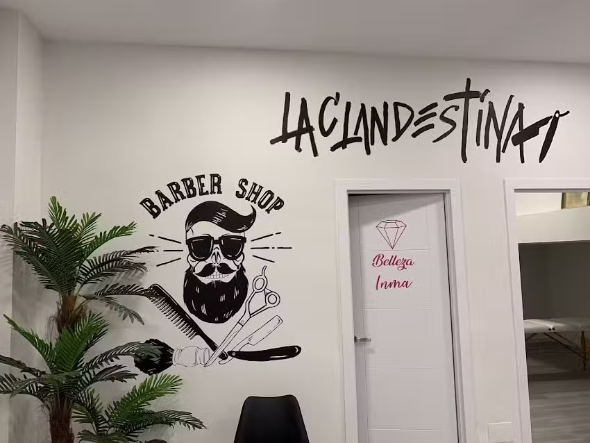 La Clandestina