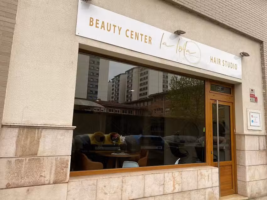 La Lola Hair Studio