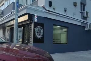La perla negra barber shop