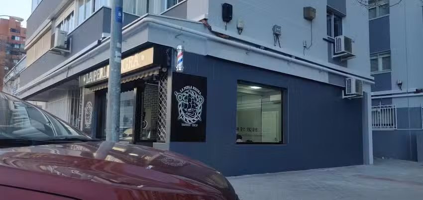 La perla negra barber shop