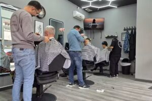 LAMA BARBER