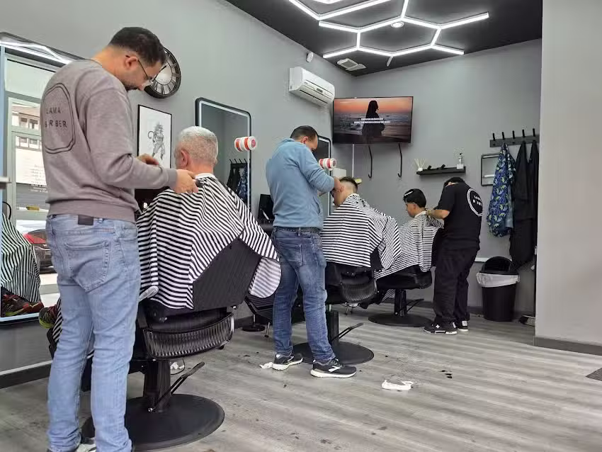 LAMA BARBER