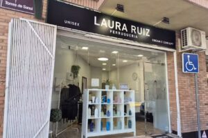 Laura Ruiz PERRUQUERIA