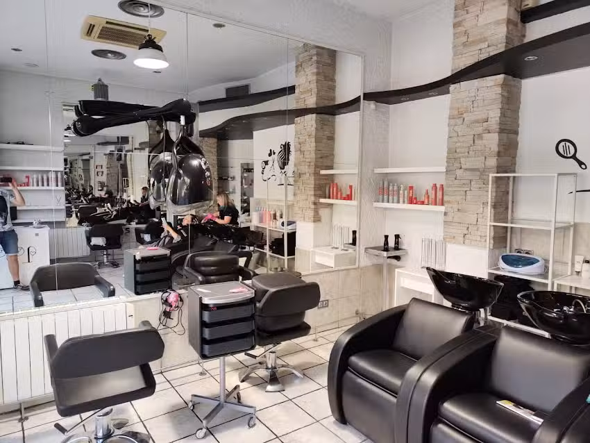Le Coquet Salon-Estilistas