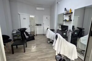 Lg Barber
