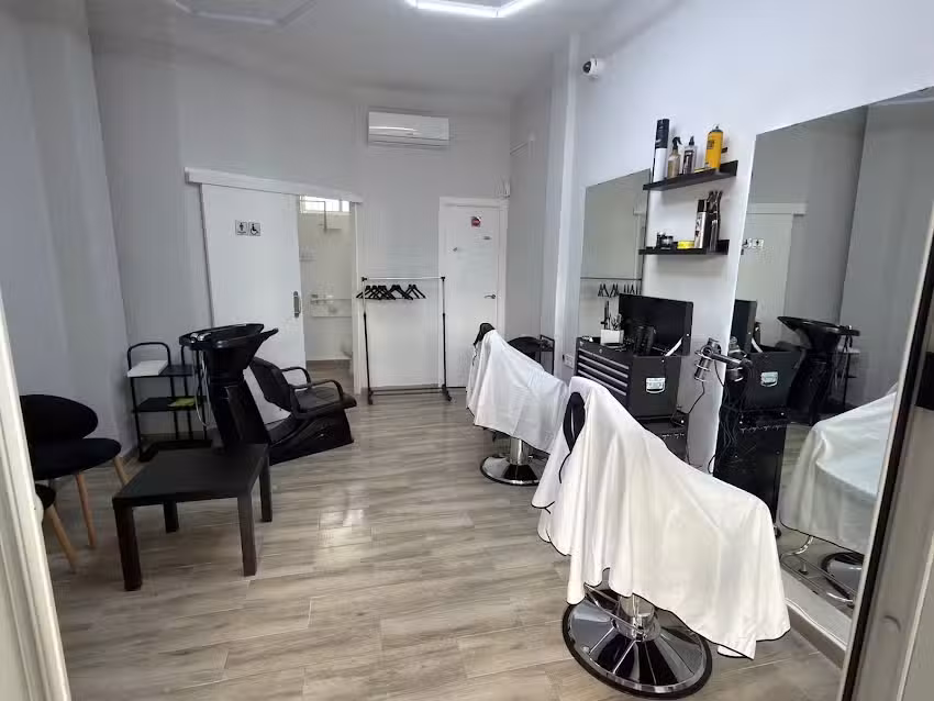 Lg Barber