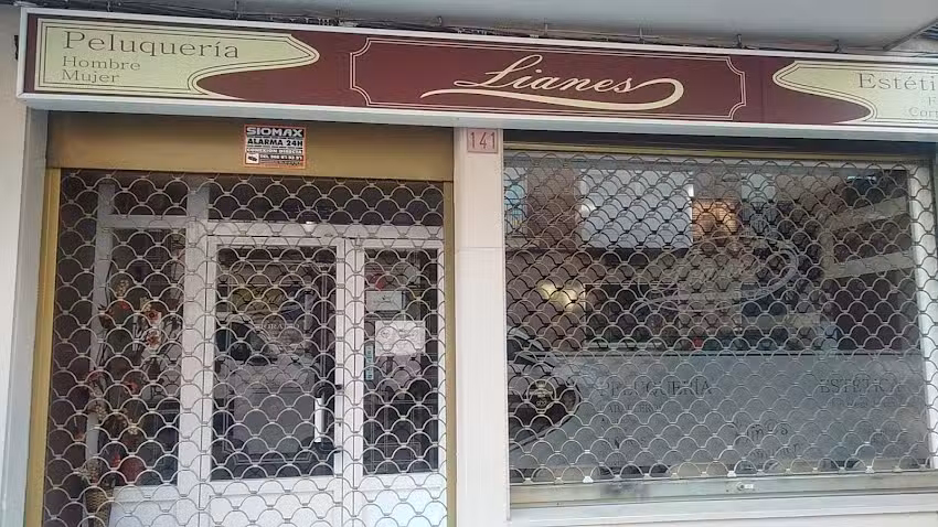 Lianes Peluqueros