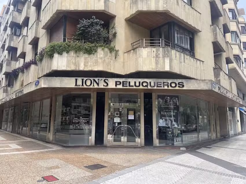 LION&rsquo;S PELUQUEROS & EST&Eacute;TICA GROS