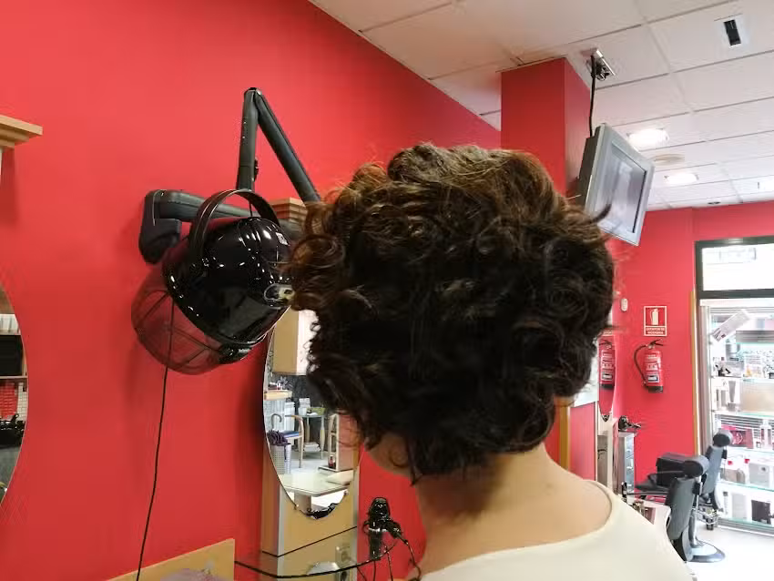 Llerandi peluqueros