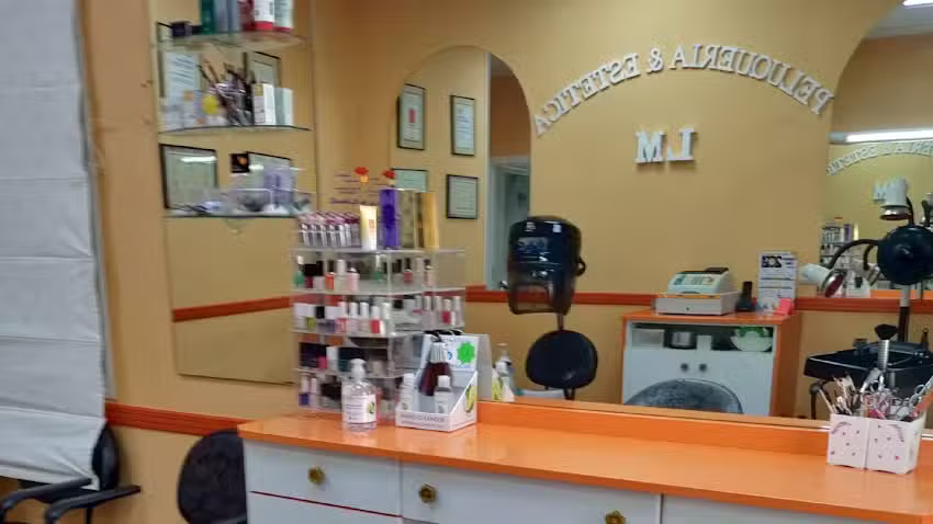 LM Peluquer&iacute;a y Est&eacute;tica