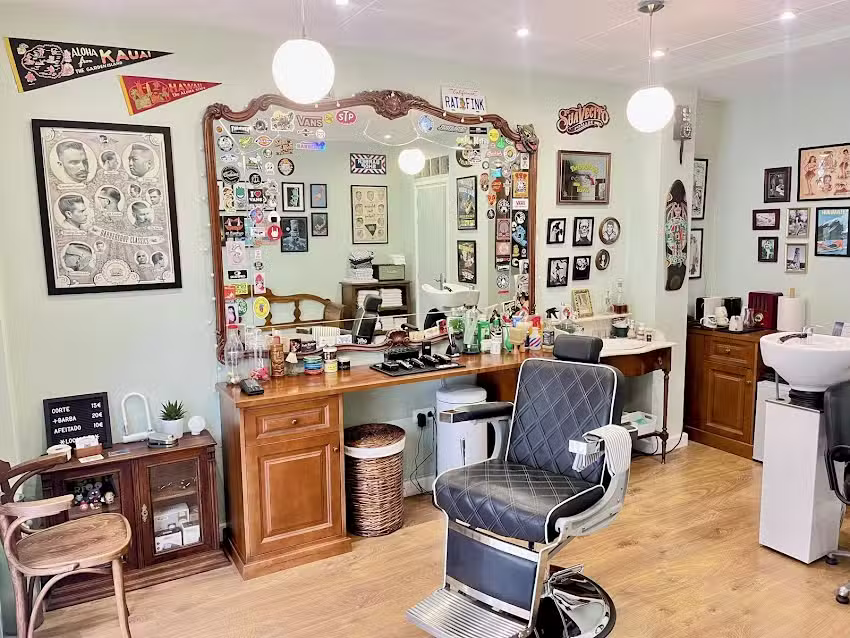 Locals Barber Shop 51