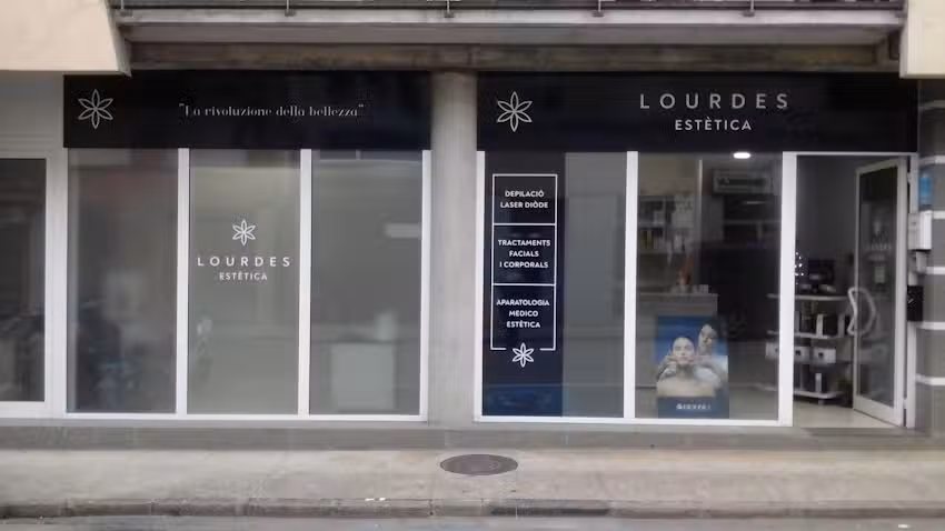 Lourdes Est&egrave;tica Home I Dona