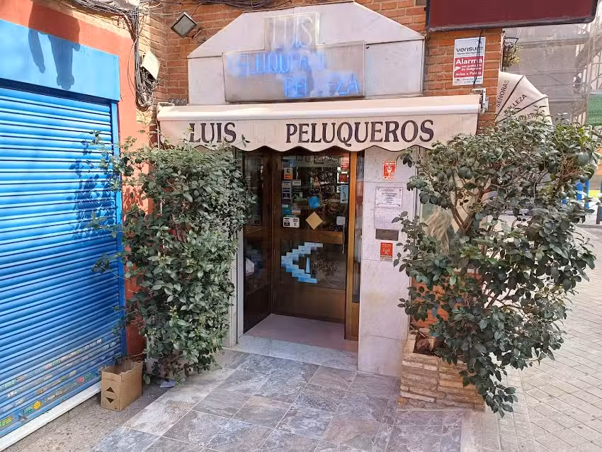 Luis – Peluqueros