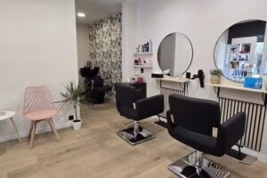 M.Berol Perruqueria Unisex