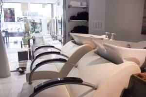 MA LARAS LIFESTYLE SALON & SPA