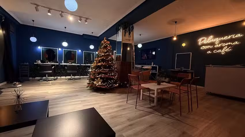 Madrastra Peluquer&iacute;a y Barber&iacute;a