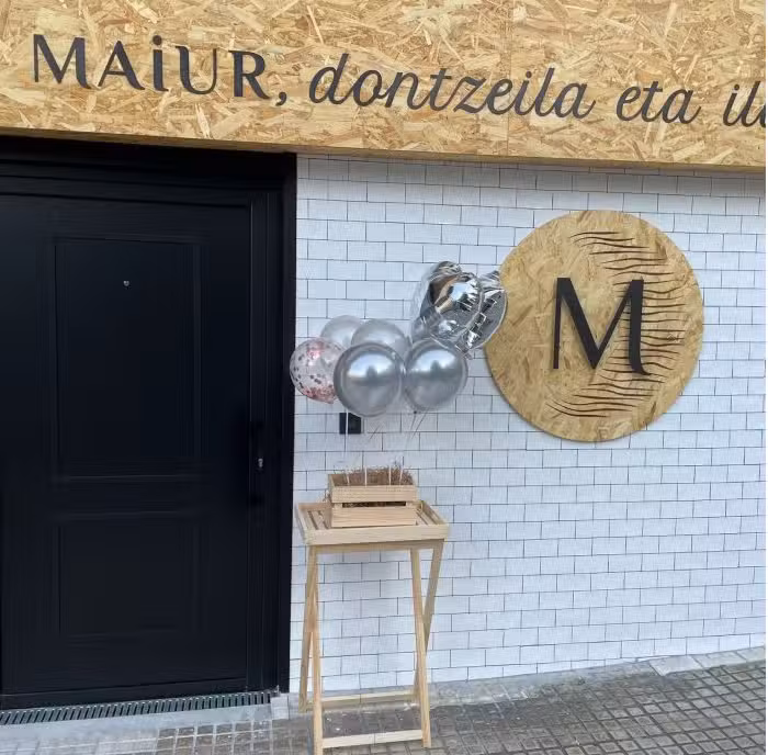 MAIUR IKAZTEGIETA