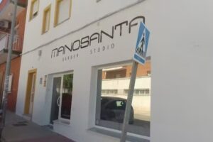 MANOSANTA BARBER STUDIO