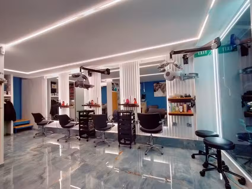 Manuel Uceda Hair Studio