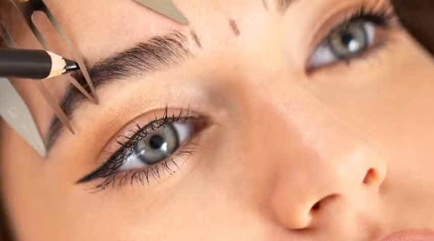 Mariv&iacute; S&aacute;nchez Estudio I Micropigmentaci&oacute;n de Cejas M&aacute;laga
