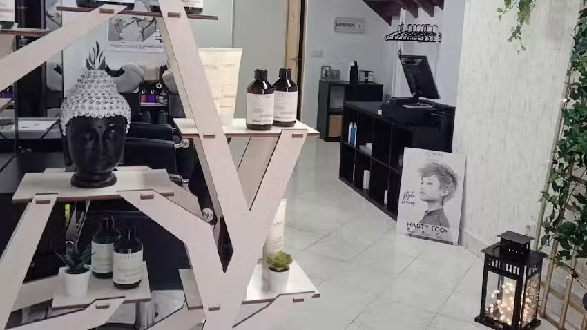 Marta Alvarez peluquer&iacute;a y est&eacute;tica