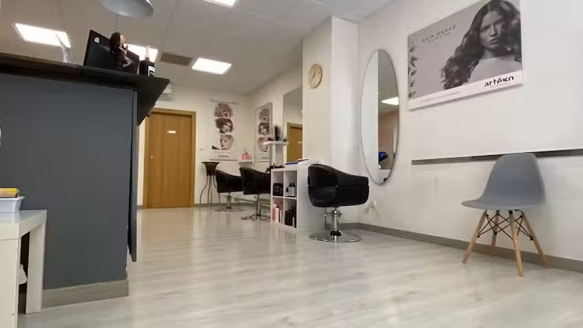 Marta Bonet Peluquer&iacute;a