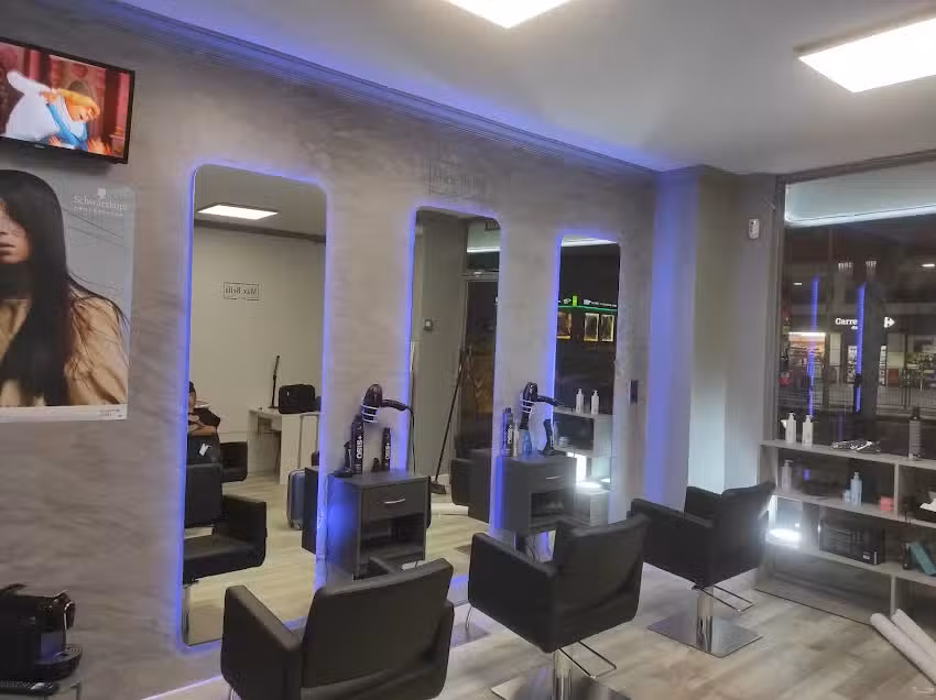Max Bella Peluquer&iacute;a Est&eacute;tica.