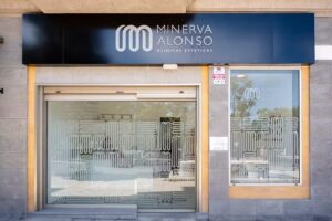 MINERVA ALONSO Clínicas Estéticas