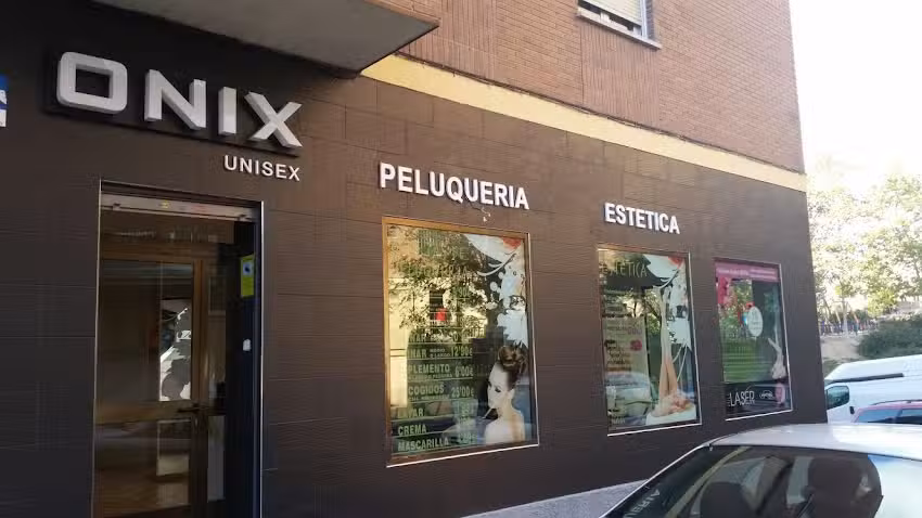 MKN BEAUTY CENTER