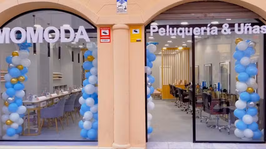 Momoda Ronda | Peluquer&iacute;a y Manicura