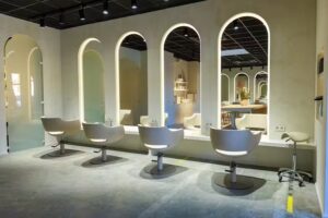 Monarc Salon