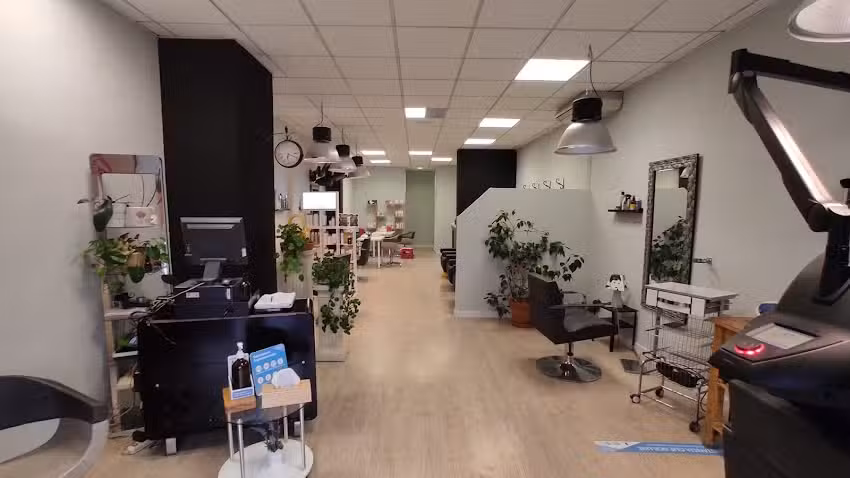 Monet Estetica Y Peluqueria