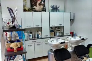 Mónica Alcázar Peluqueros