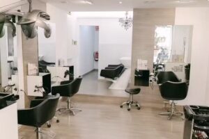 Mónica Ballester HOLISTIC HAIR STUDIO