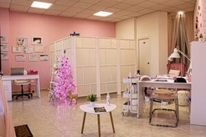 Monykabeauty Studio Artist