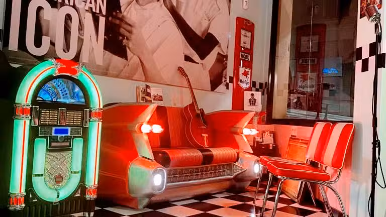 Moy&rsquo;s Barber Shop | Barber&iacute;a en Barcelona