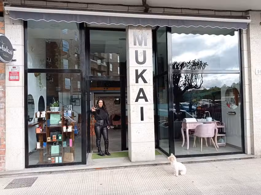 Mukai Salon