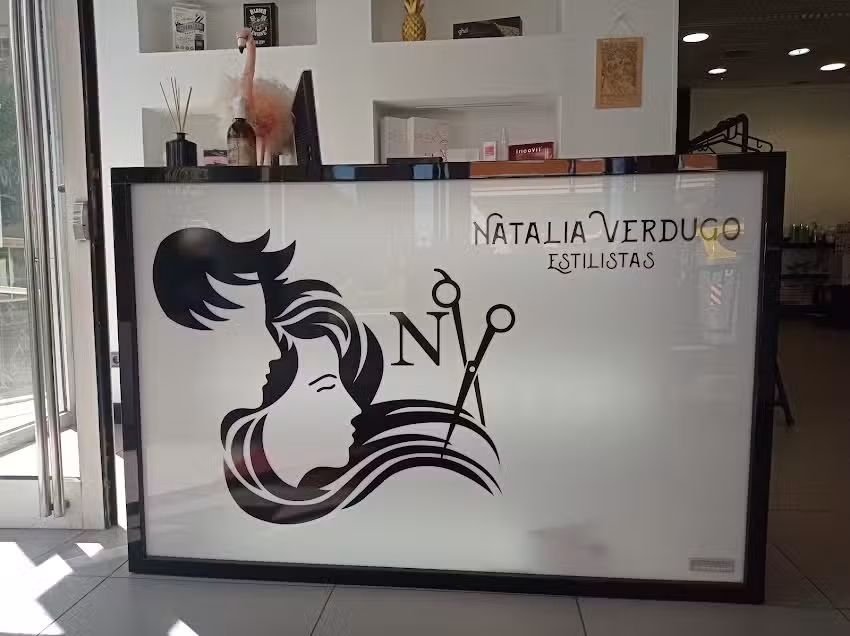 NATALIA VERDUGO ESTILISTAS