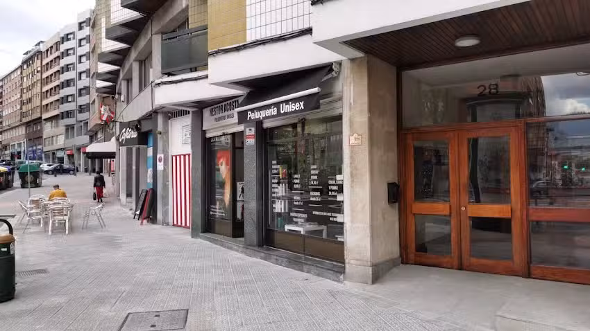 Néstor Acosta Peluqueros Unisex