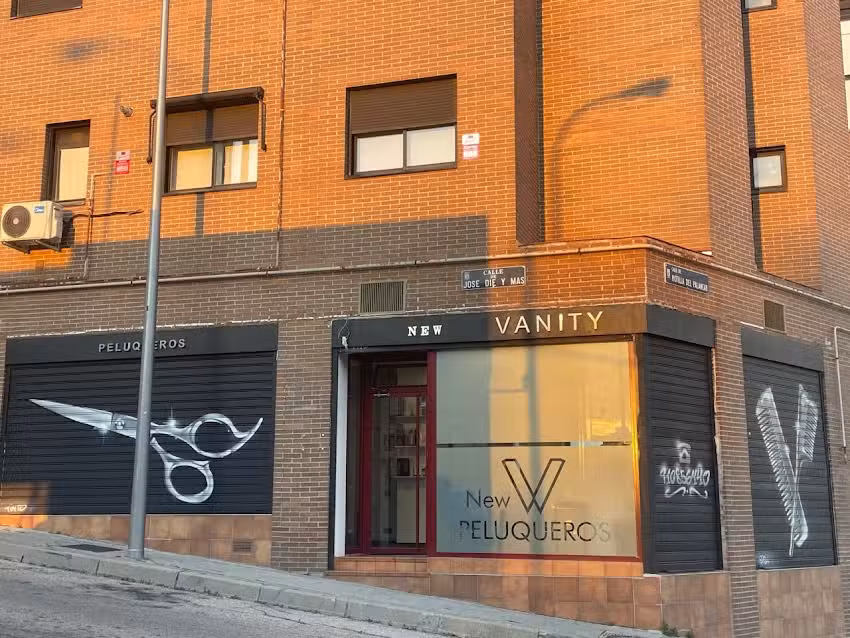 New Vanity Peluqueros