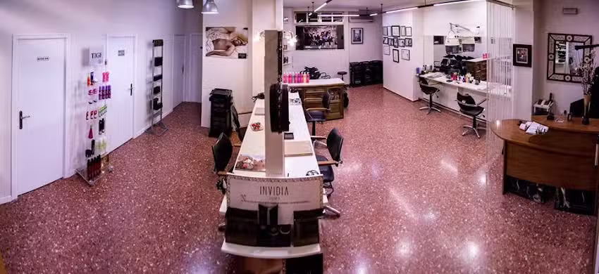 NMQ Centro de salud capilar y peluquer&iacute;a