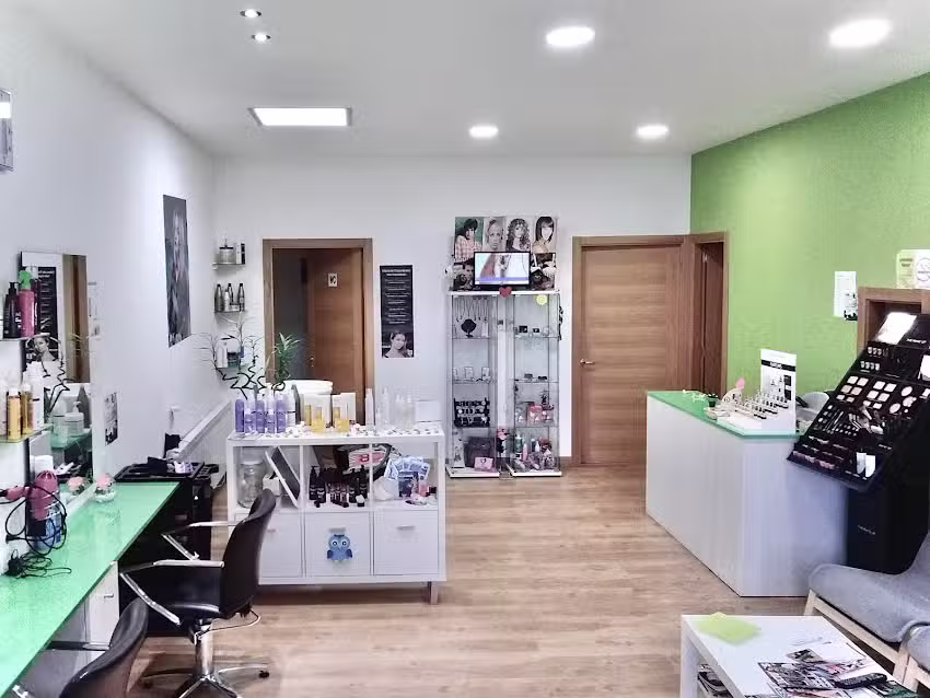 novus peluqueira
