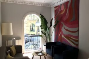 Oliver Martinez Hairdressers