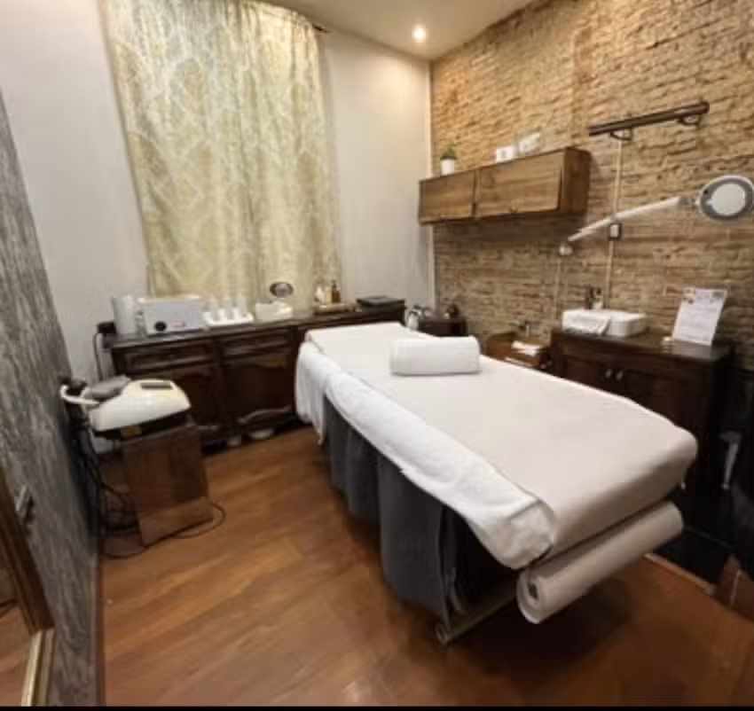 ONDA Beauty Center Barcelona | Est&eacute;tica & SPA Capilar Japon&eacute;s | Depilaci&oacute;n L&aacute;ser SHR, Faciales y Masajes