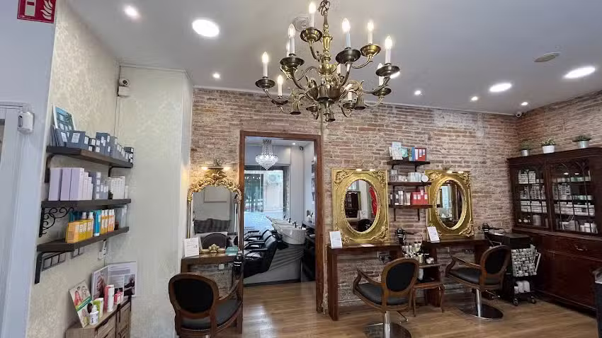 ONDA Hair & Beauty Salon &ndash; Peluquer&iacute;a y Centro de Est&eacute;tica