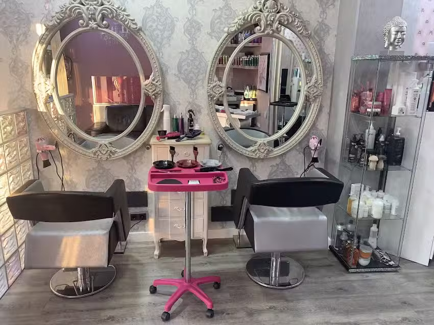 ONYX Peluquer&iacute;a Sal&oacute;n de Belleza