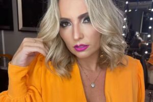 Oriana hairstyle & makeup