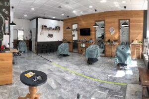 Oscar Vargas Barber