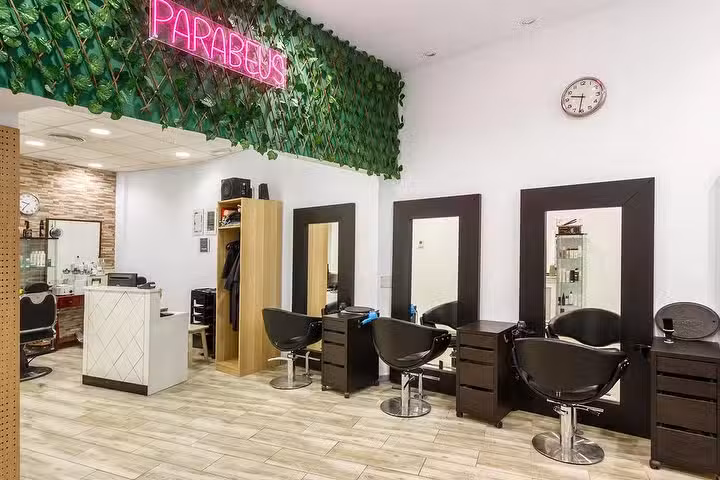 Parabeus Peluquer&iacute;a y Estetica